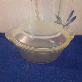 Термостойкая кастрюля