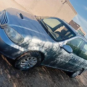 Kia Carnival 2001