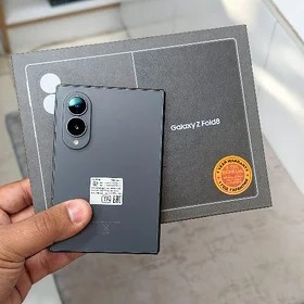 Samsung Galaxy Fold 8