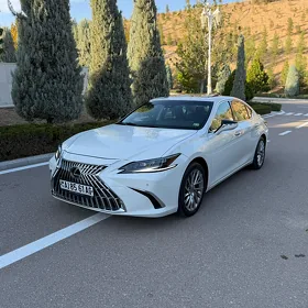 Lexus ES 350 2024