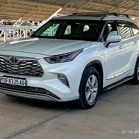 Toyota Highlander 2020