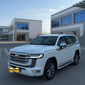 Toyota Land Cruiser 2023