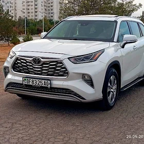 Toyota Highlander 2020