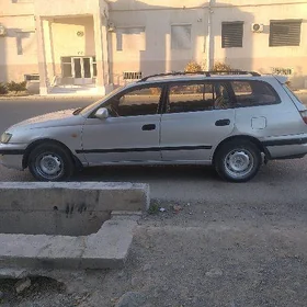 Toyota Corona 1995