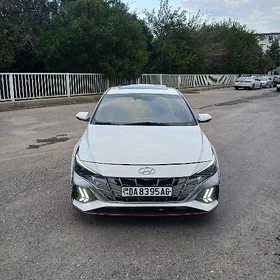 Hyundai Elantra 2021