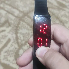 Наручные часы