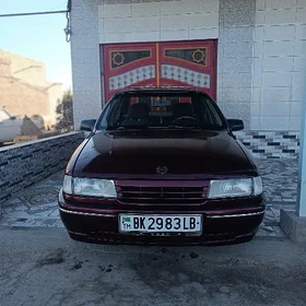 Opel Vectra 1992