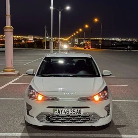Kia Rio 2023
