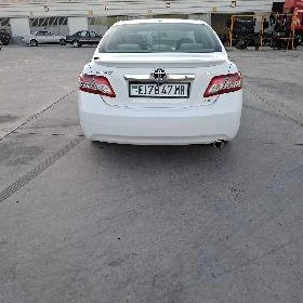 Toyota Camry 2010