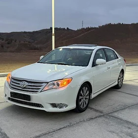Toyota Avalon 2011