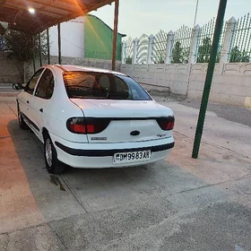 Renault Megane 2 2000
