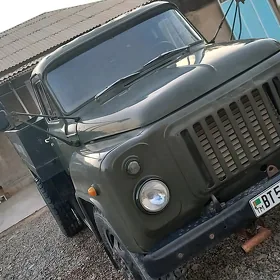 Gaz 52 1987
