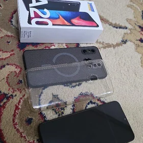 Samsung A20
