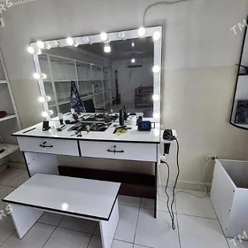 Salon mebil