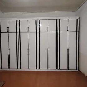 kuhni mebil ve Stenka mebil