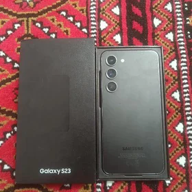 Samsung s 23

Samsung s23