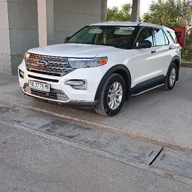 Ford Explorer 2021