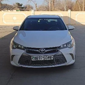 Toyota Camry 2015