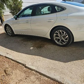 Hyundai Sonata 2021