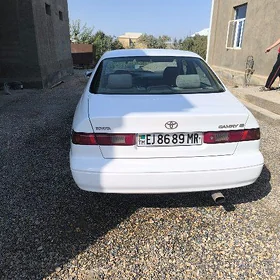 Toyota Camry 1997