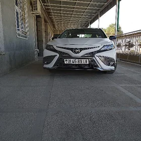 Toyota Camry 2022