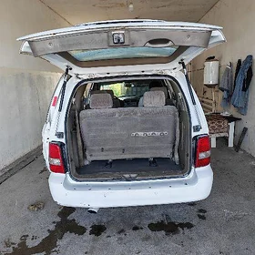 Kia Carnival 2003
