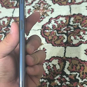 samsung j6+