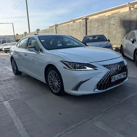Lexus ES 350 2023