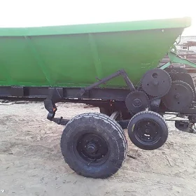 MTZ 80 2018