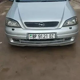 Opel Astra 2000