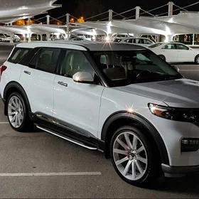 Ford Explorer 2021