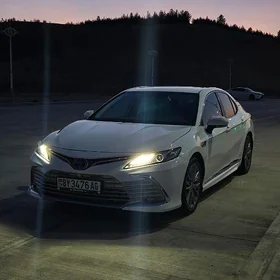 Toyota Camry 2022