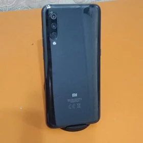 Xiaomi Mi9 8/128GB