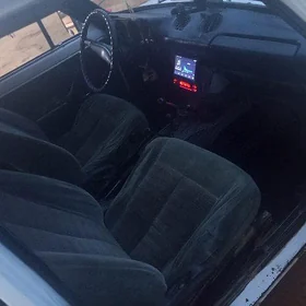 Lada Niva 1986
