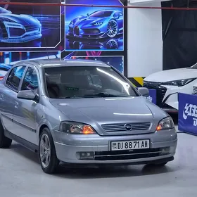 Opel Astra 2003