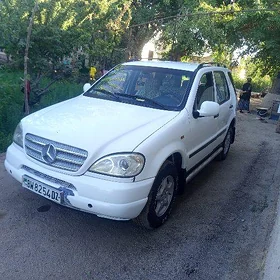 Mercedes-Benz 230E 1998