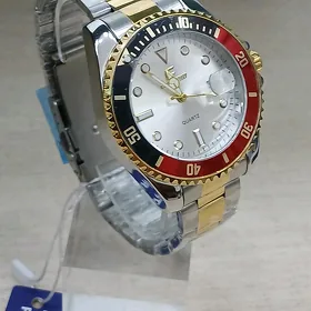Rolex Sagat,Paket