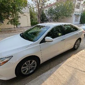 Toyota Camry 2016