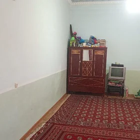 ýaşaýyş jaýy.