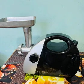 электрическая  мясорубка