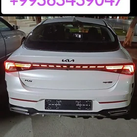 Kia K5 bagaz cyra
