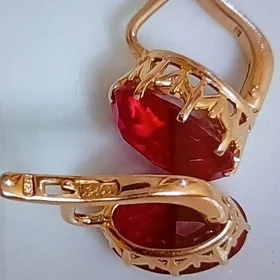 gyzyl gulakhalka gadymy