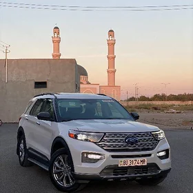 Ford Explorer 2023