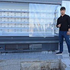 oni acyk vitrina haladelnik m