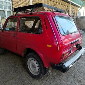 Lada Niva 1984