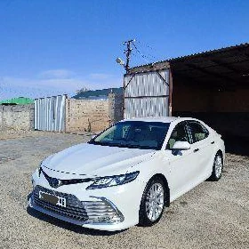 Toyota Camry 2023