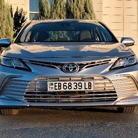 Toyota Camry 2022