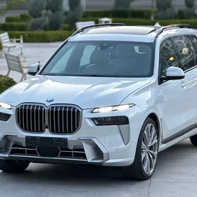 BMW X7 2021