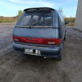 Toyota Previa 1993