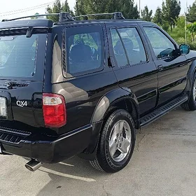 Infiniti QX4 2003